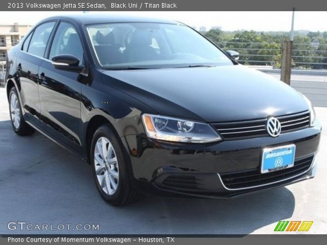 2013 Volkswagen Jetta SE Sedan in Black Uni