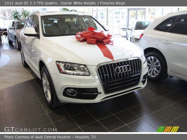 2013 Audi Q5 3.0 TFSI quattro in Glacier White Metallic
