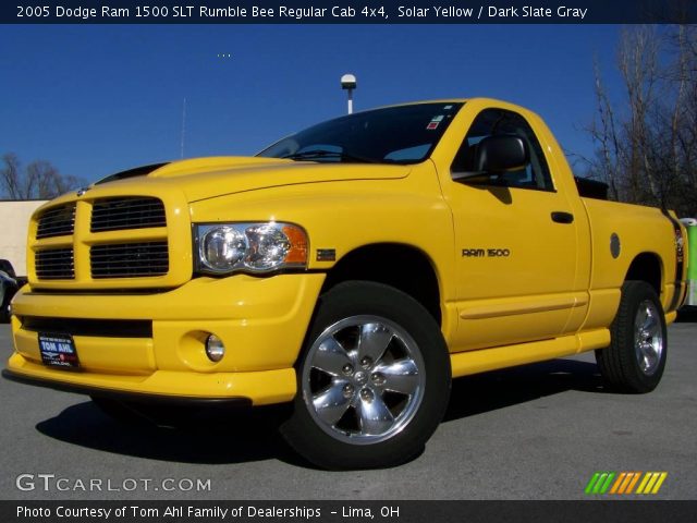 2005 Dodge Ram 1500 SLT Rumble Bee Regular Cab 4x4 in Solar Yellow