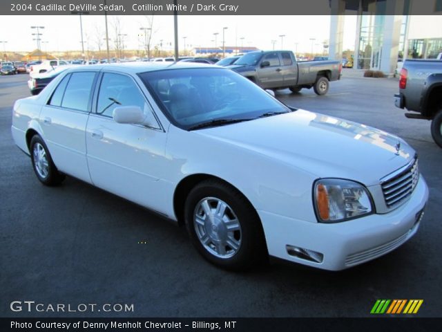 2004 Cadillac DeVille Sedan in Cotillion White