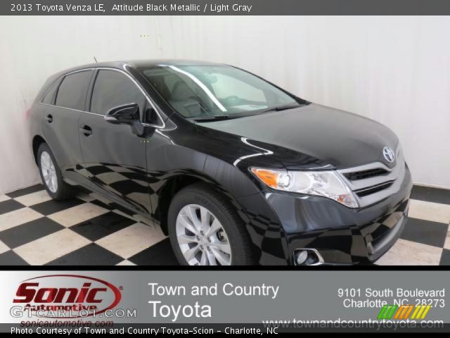 2013 Toyota Venza LE in Attitude Black Metallic
