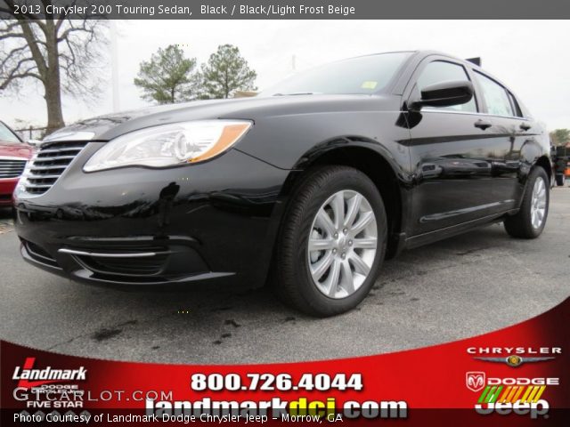 2013 Chrysler 200 Touring Sedan in Black