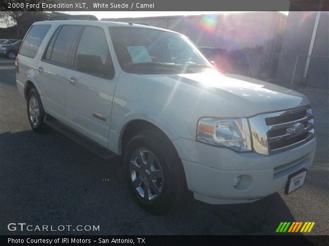 2008 Ford Expedition XLT in White Suede