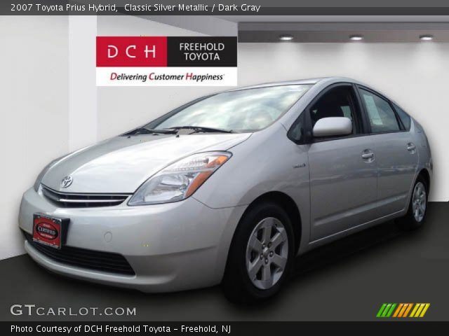2007 Toyota Prius Hybrid in Classic Silver Metallic