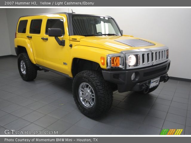 2007 Hummer H3  in Yellow