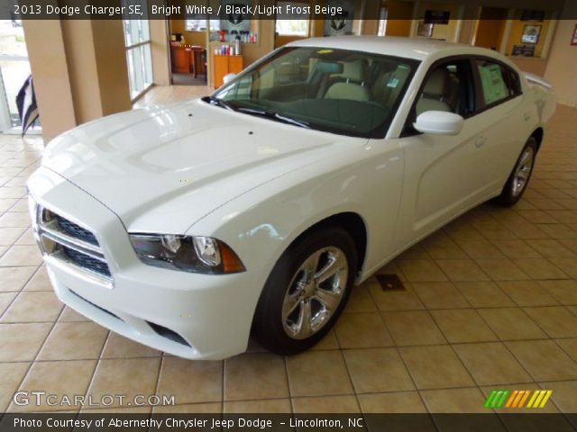 2013 Dodge Charger SE in Bright White