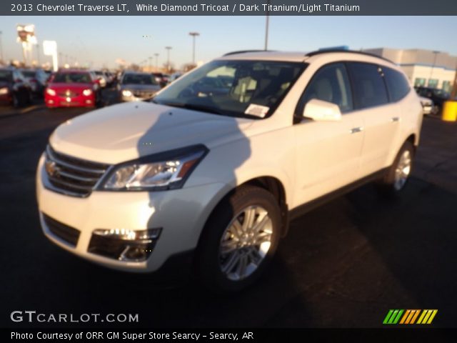 2013 Chevrolet Traverse LT in White Diamond Tricoat