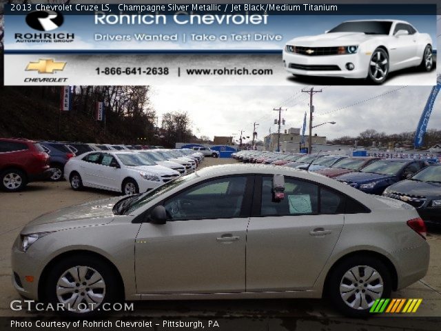 2013 Chevrolet Cruze LS in Champagne Silver Metallic