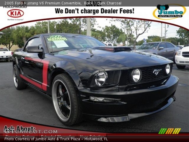 2005 Ford Mustang V6 Premium Convertible in Black