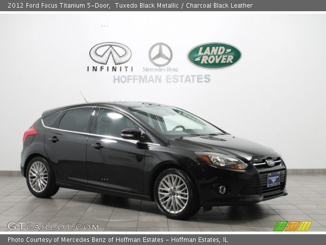 2012 Ford Focus Titanium 5-Door in Tuxedo Black Metallic