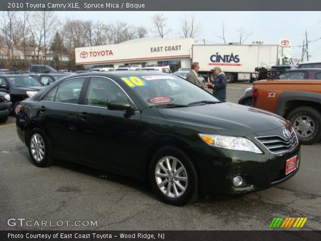 2010 Toyota Camry XLE in Spruce Mica