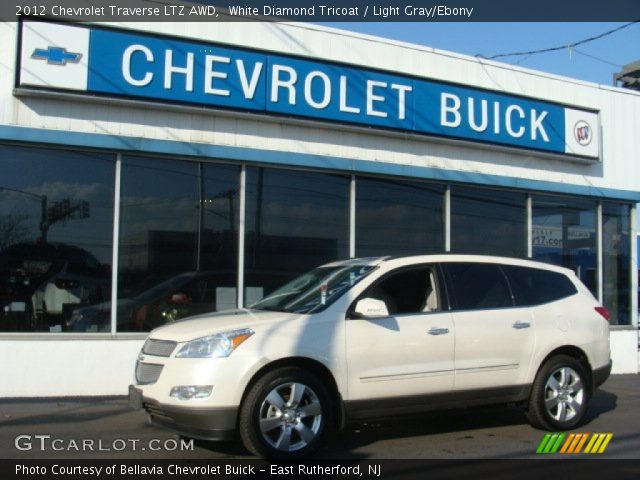 2012 Chevrolet Traverse LTZ AWD in White Diamond Tricoat