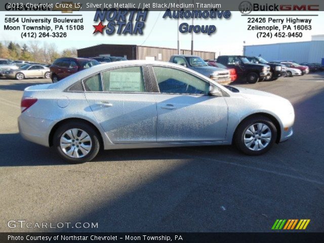 2013 Chevrolet Cruze LS in Silver Ice Metallic