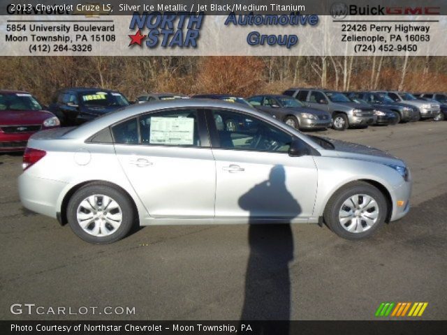 2013 Chevrolet Cruze LS in Silver Ice Metallic