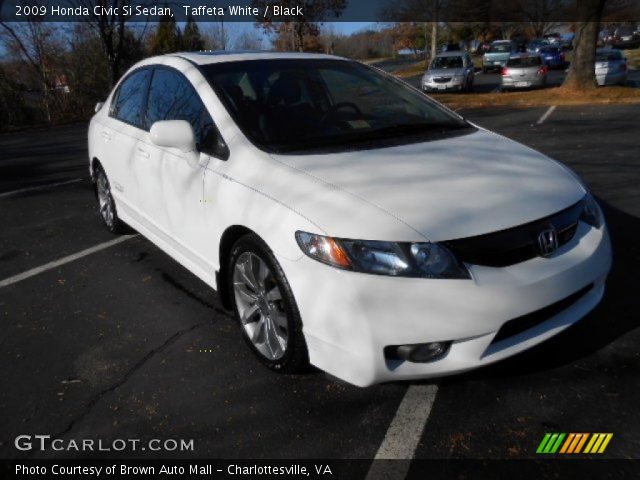 2009 Honda Civic Si Sedan in Taffeta White