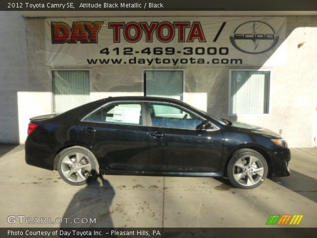 2012 Toyota Camry SE in Attitude Black Metallic