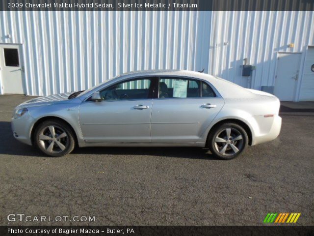 2009 Chevrolet Malibu Hybrid Sedan in Silver Ice Metallic