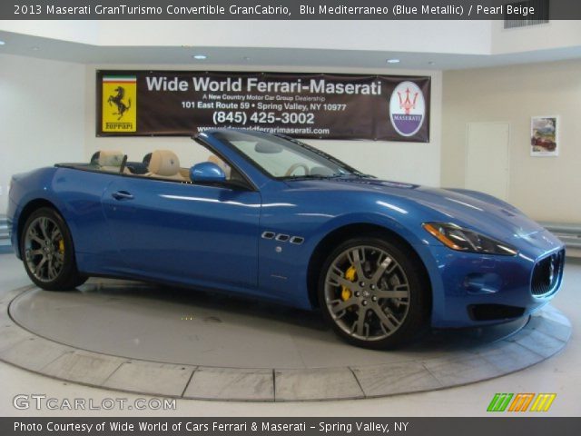 2013 Maserati GranTurismo Convertible GranCabrio in Blu Mediterraneo (Blue Metallic)