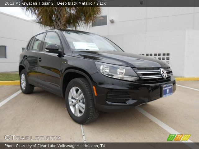 2013 Volkswagen Tiguan S in Deep Black Metallic