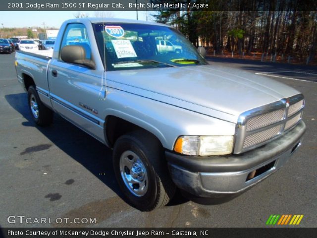 2001 Dodge Ram 1500 ST Regular Cab in Bright Silver Metallic