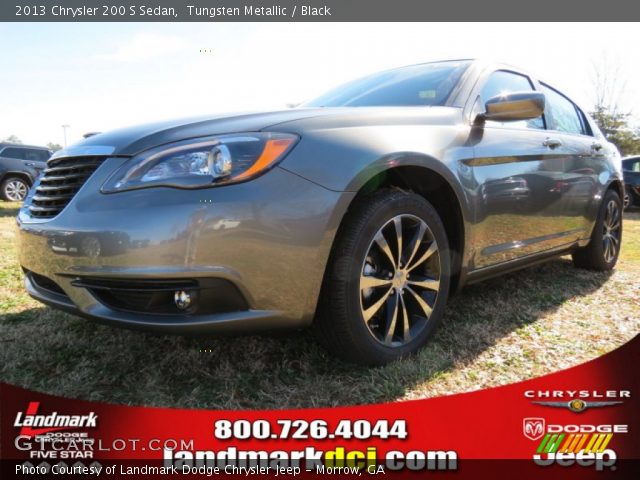 2013 Chrysler 200 S Sedan in Tungsten Metallic