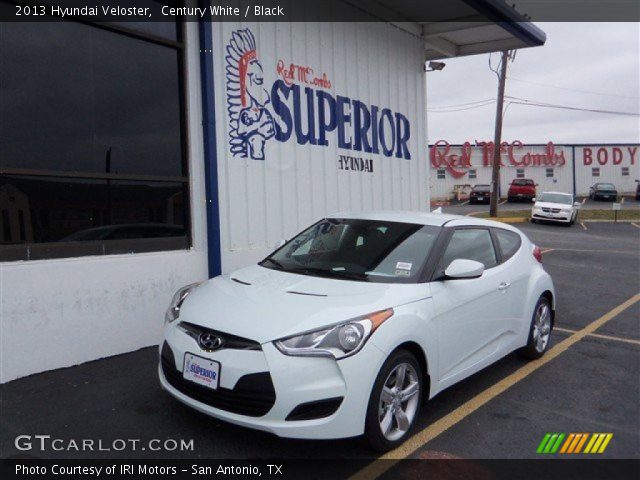 2013 Hyundai Veloster  in Century White