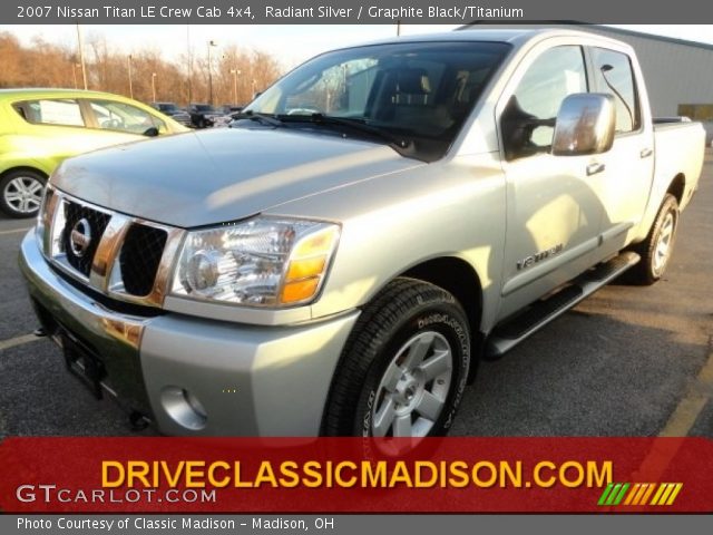 2007 Nissan Titan LE Crew Cab 4x4 in Radiant Silver