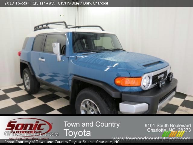 2013 Toyota FJ Cruiser 4WD in Cavalry Blue