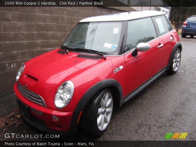 2006 Mini Cooper S Hardtop in Chili Red