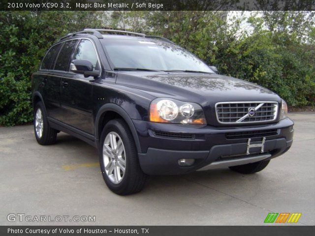 2010 Volvo XC90 3.2 in Magic Blue Metallic