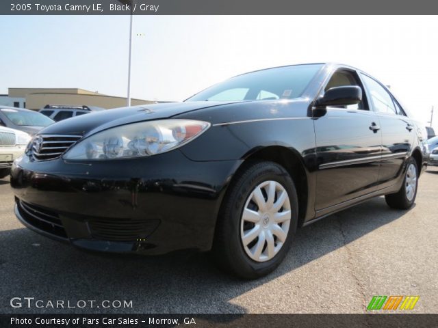 2005 Toyota Camry LE in Black