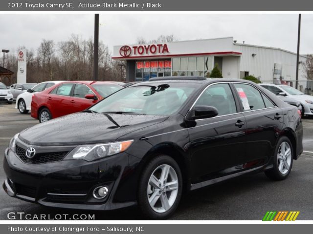 2012 Toyota Camry SE in Attitude Black Metallic