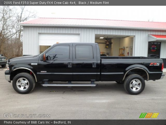 2005 Ford F350 Super Duty FX4 Crew Cab 4x4 in Black