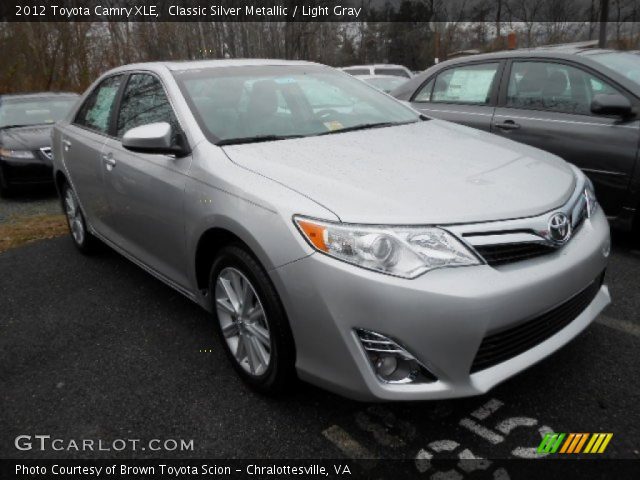 2012 Toyota Camry XLE in Classic Silver Metallic