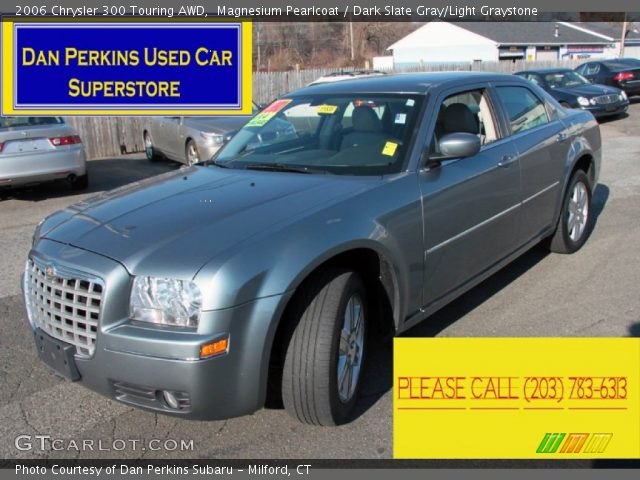 2006 Chrysler 300 Touring AWD in Magnesium Pearlcoat