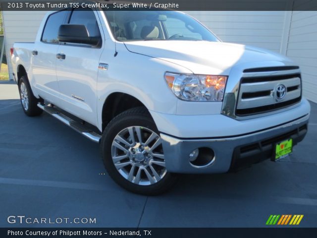 2013 Toyota Tundra TSS CrewMax in Super White