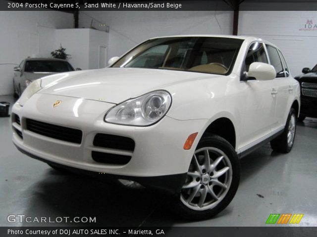 2004 Porsche Cayenne S in Sand White