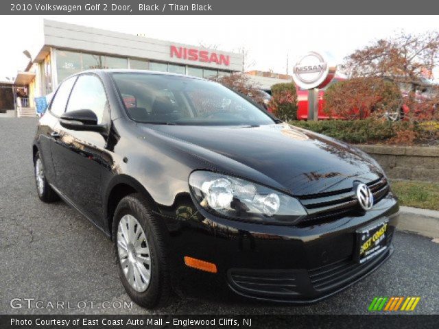 2010 Volkswagen Golf 2 Door in Black