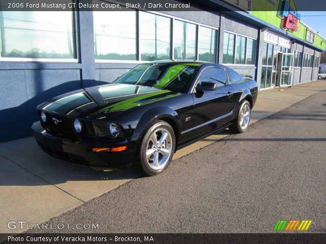 2006 Ford Mustang GT Deluxe Coupe in Black