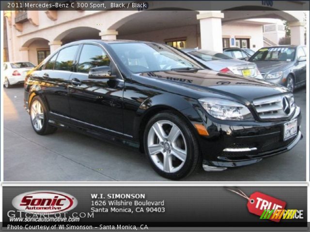 2011 Mercedes-Benz C 300 Sport in Black