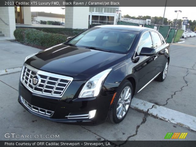 2013 Cadillac XTS Luxury FWD in Black Raven