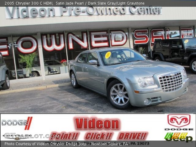 2005 Chrysler 300 C HEMI in Satin Jade Pearl