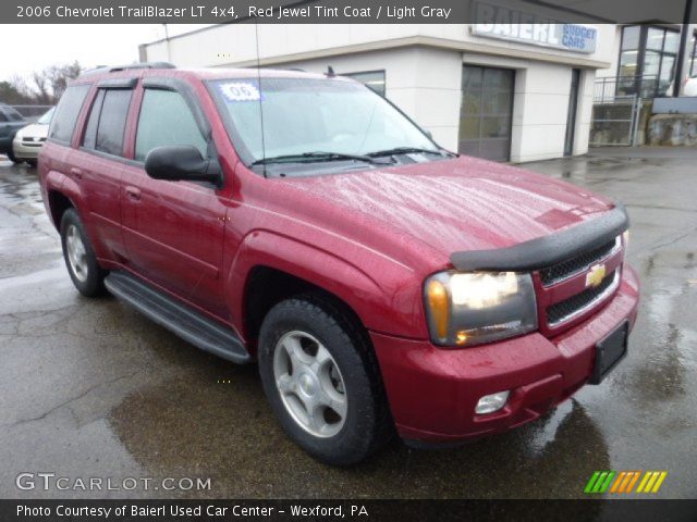 2006 Chevrolet TrailBlazer LT 4x4 in Red Jewel Tint Coat