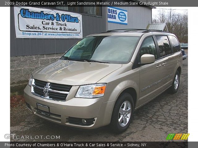 2009 Dodge Grand Caravan SXT in Light Sandstone Metallic