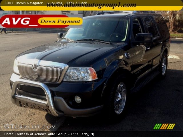 2003 Lincoln Navigator Luxury 4x4 in Black