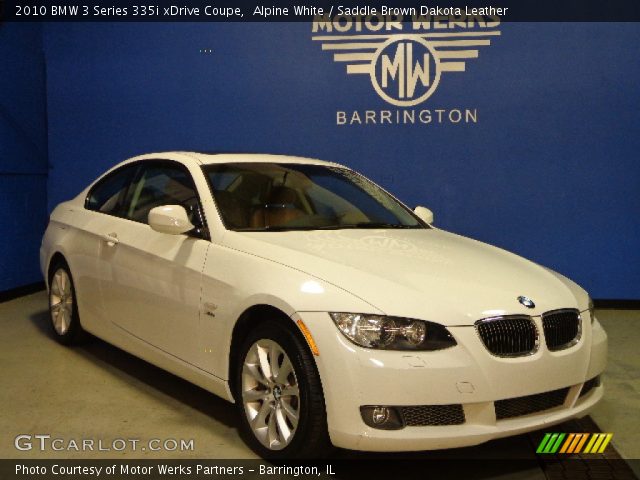 2010 BMW 3 Series 335i xDrive Coupe in Alpine White