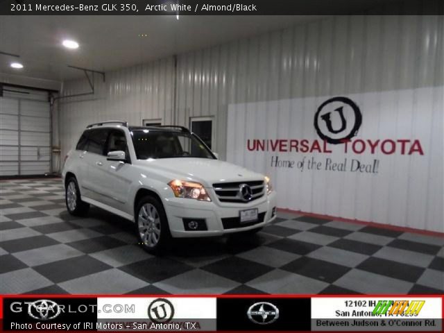 2011 Mercedes-Benz GLK 350 in Arctic White