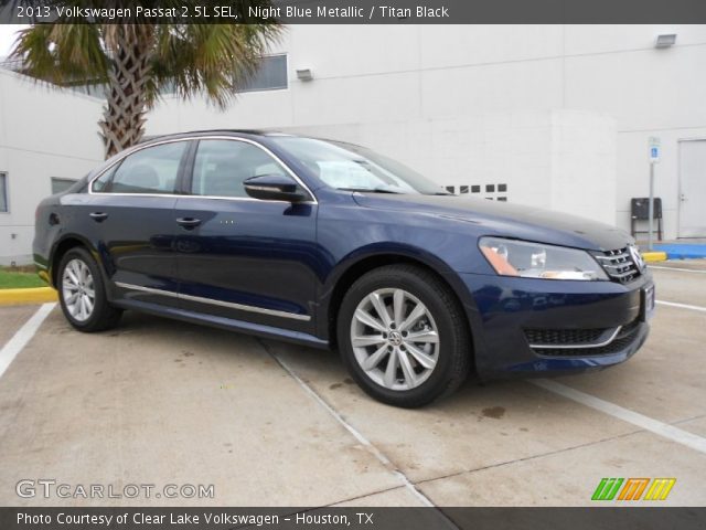 2013 Volkswagen Passat 2.5L SEL in Night Blue Metallic