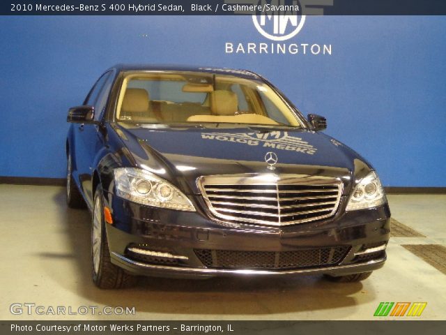 2010 Mercedes-Benz S 400 Hybrid Sedan in Black