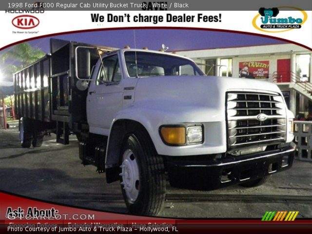 1998 Ford F800 Regular Cab Utility Bucket Truck in White